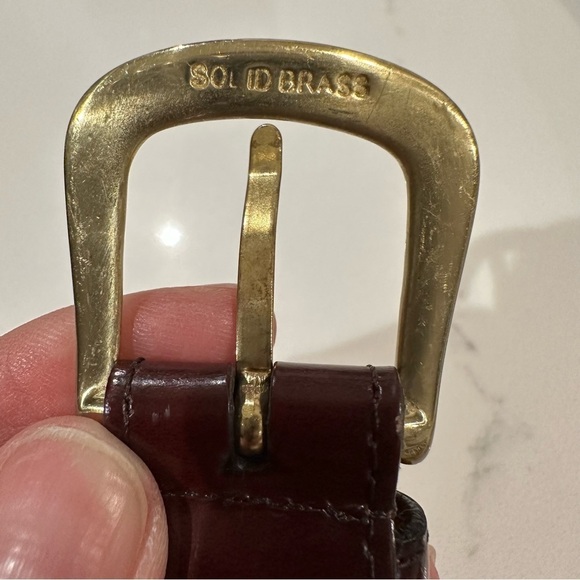 Men’s Roundtree And Yorke Burgundy Burnished Leather Brass Buckle Dress Belt 38 - Picture 4 of 11